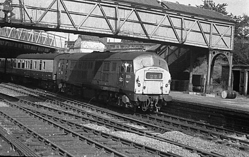 Larbert early 1970s: NBL type 2 on an Up passenger train @ Larbert: early 1970s Photo of Larbert early 1970s