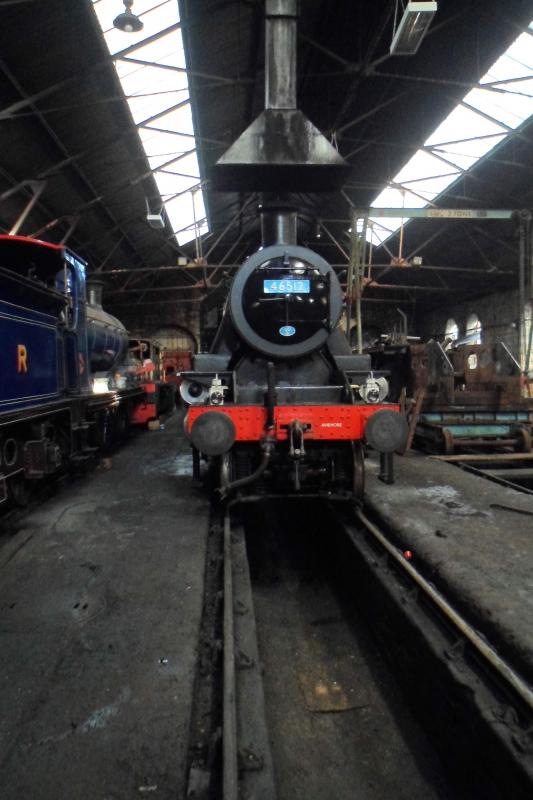 46512 resting in the shed : Photo of 46512 resting in the shed