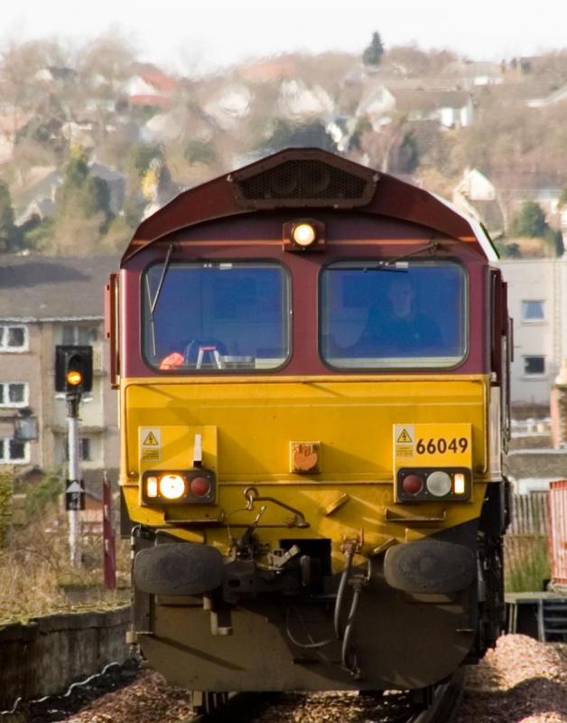 66049: 66049 nears the Tay crossing at Perth. Photo of 66049