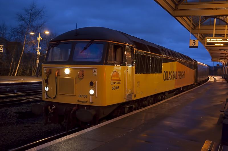 56105 5Z48 Kilmarnock: 56105 at Kilmarnock working 5Z48 carlisle - Wabtec Kilmarnock 24/12/13 Photo of 56105 5Z48 Kilmarnock