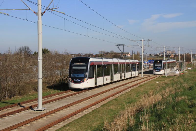 Tram 257 & Tram 266: Tram 257 approaches Tram 266 at the Saughton tram stop Photo of Tram 257 & Tram 266