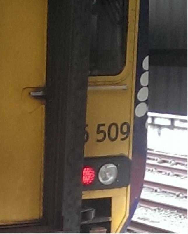 156509: Think it needs a small lick of paint Photo of 156509