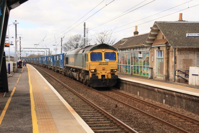 Photo of 66514 on 6M00 Dull