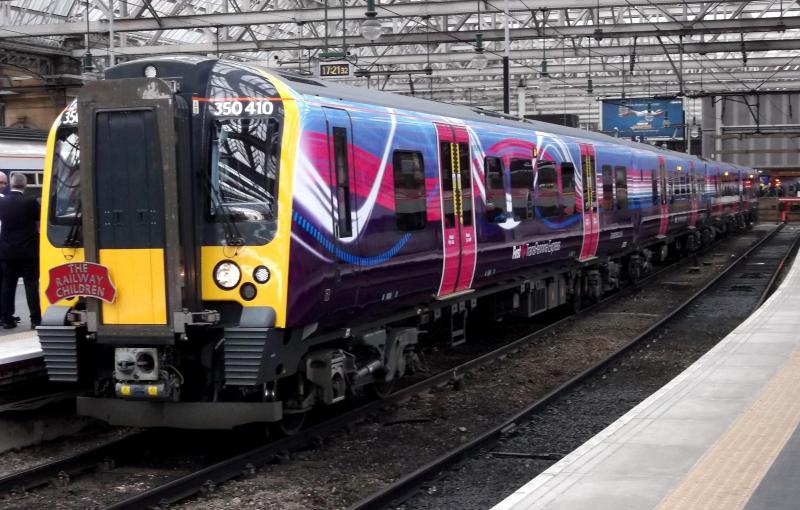 Photo of 350410 at Glasgow Central