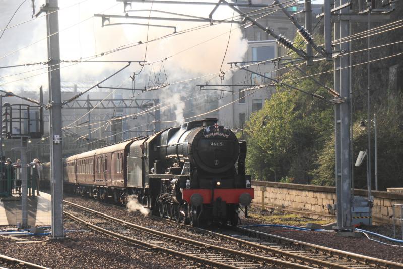 46115 on 5Z61: 46115 leaving Platform 1 Waverley on 5Z61 18.08 Edinburgh to Craigentinny on 29/04/2014. Photo of 46115 on 5Z61