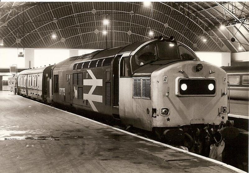 large logo: 37175 at Glasgow Queen Street date unknown Photo of large logo