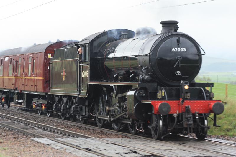 62005 light engine: 62005 making up time after being held up coming North for its stint on the Gb7. Photo of 62005 light engine