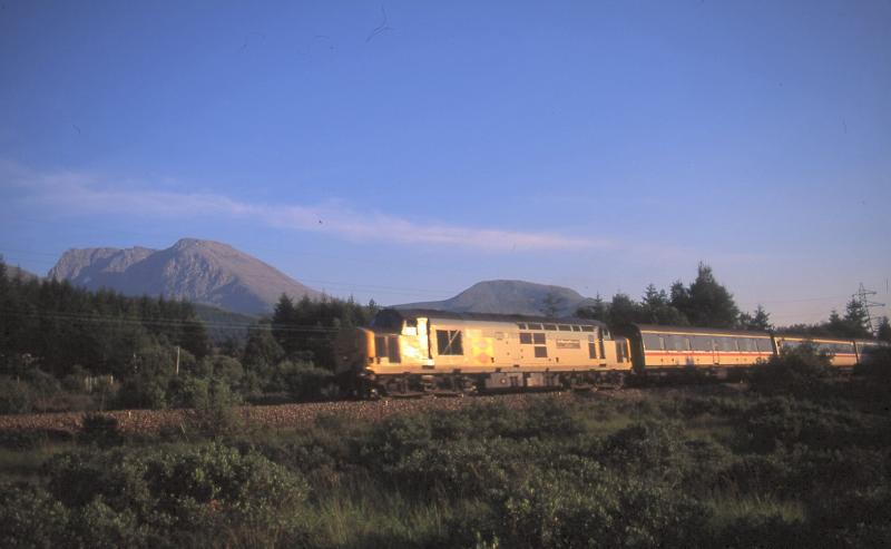 Under the Ben: 37423 near Torlundy with the 19.45 Fort William - Euston, 9 August 1995 Photo of Under the Ben