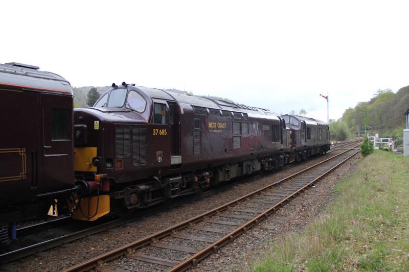 1H82 - Royal Scotsman - Kingussie - Dundee: Birnam & Dunkeld station 01/05 Photo of 1H82 - Royal Scotsman - Kingussie - Dundee