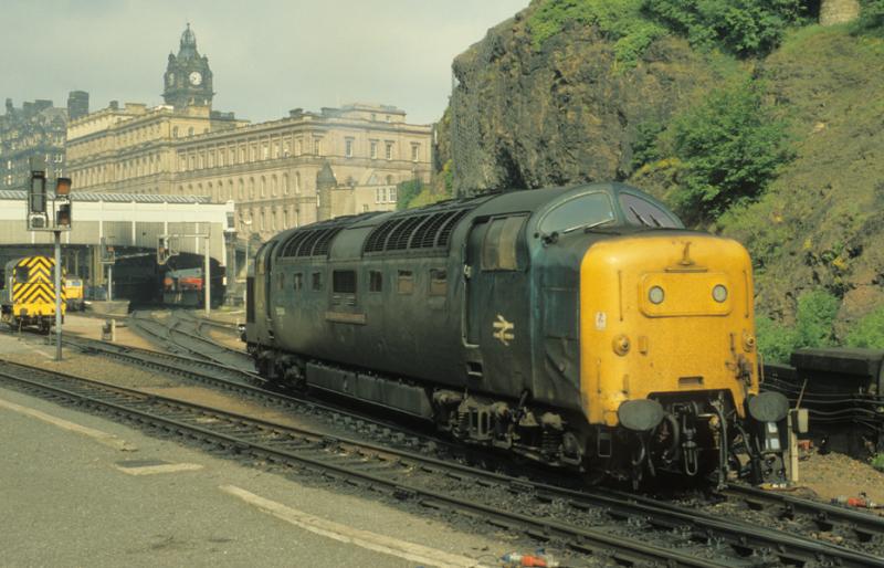 55004 @ Waverley: No. 4 QoH runs towards Haymarket depot after working 1S08 07:05 Newcastle - Edinburgh.1st June 1981 Photo of 55004 @ Waverley