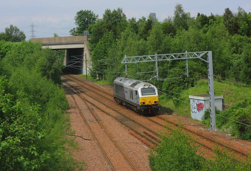 Bully's Special Prize - Here's what you could have had...: Chiltern silver liveried 67015 arrives into Millerhill Yard light engine from Mossend on 29.05.14. Photo of Bully's Special Prize - Here's what you could have had...