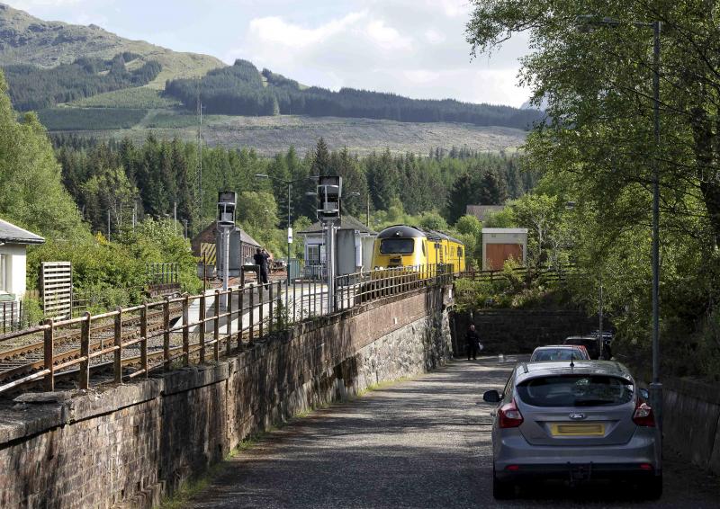 HST-NMT CRIANLARICH 30.MAY 2015 (2).jpg: Photo of HST-NMT CRIANLARICH 30.MAY 2015 (2).jpg