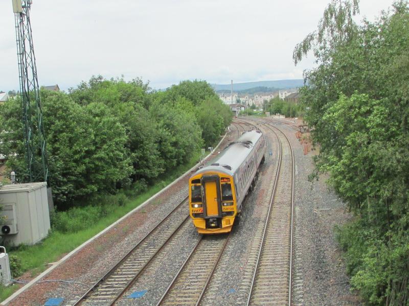 Stirling 4 June 2014: Class 158 #158738 leaving Stirling with the Alloa - Glasgow Queen Street service on 4 June 2014 Photo of Stirling 4 June 2014