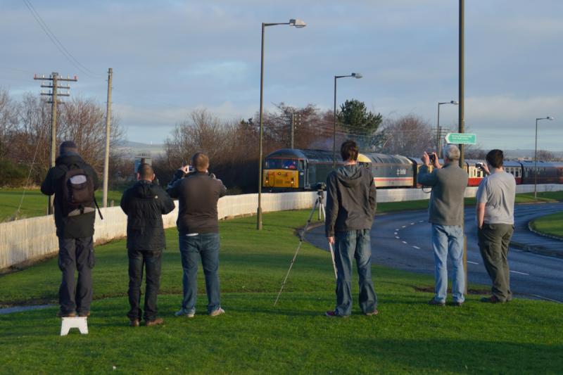 The Usual Suspects: A motley crew gathers to bag the grid as it heads away from Bo'ness. Photo of The Usual Suspects
