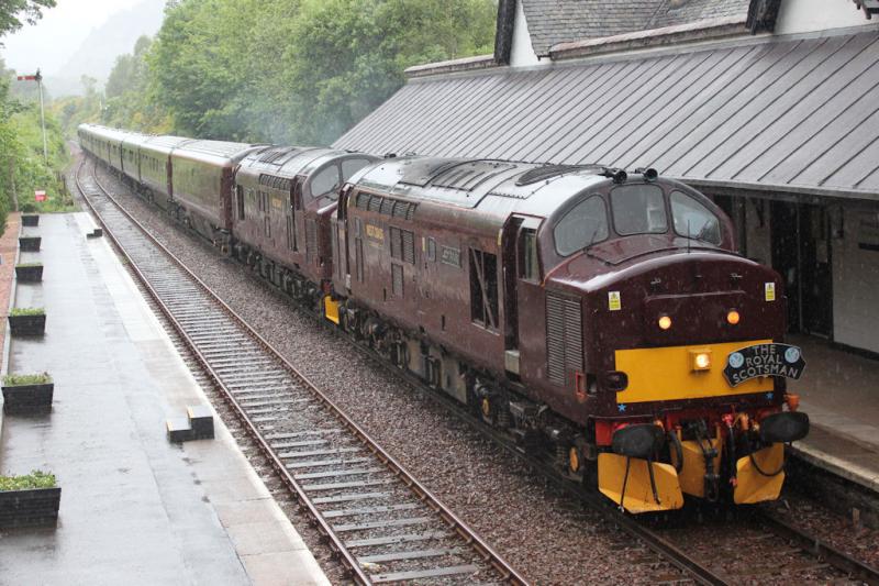 1Z62_Kingussie_Dundee_Royal Scotsman: 37685 & 37516 arriving at Dunkeld & Birnam station in heavy rain Monday 09/06 Photo of 1Z62_Kingussie_Dundee_Royal Scotsman