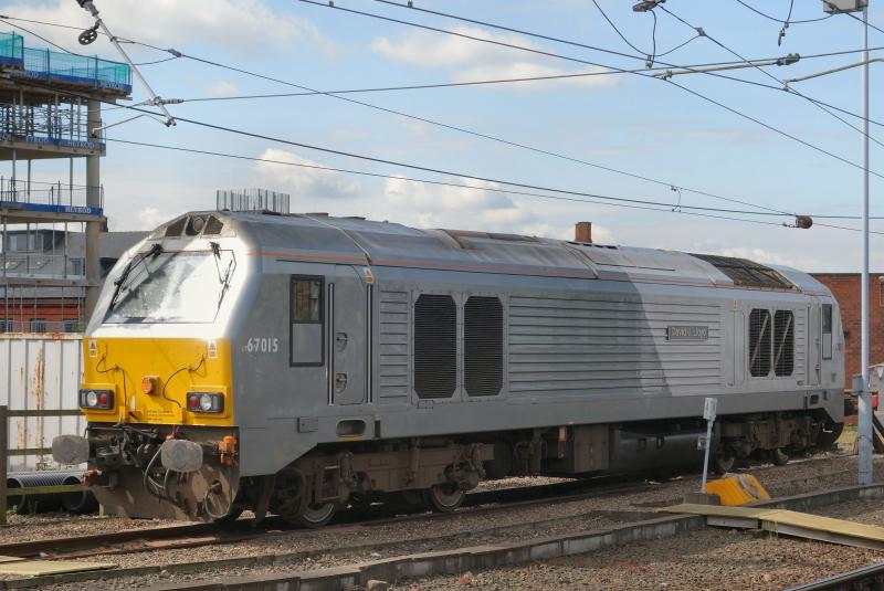 Photo of 67015 on Thunderbird duties at Newcastle.