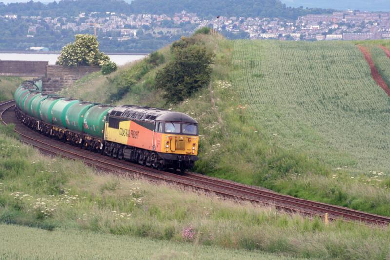 'Last' train into Linkswood: 56094 just south of Tay Bridge heading to Linkswood with 'Fuel' for RAF Leuchars Photo of 'Last' train into Linkswood