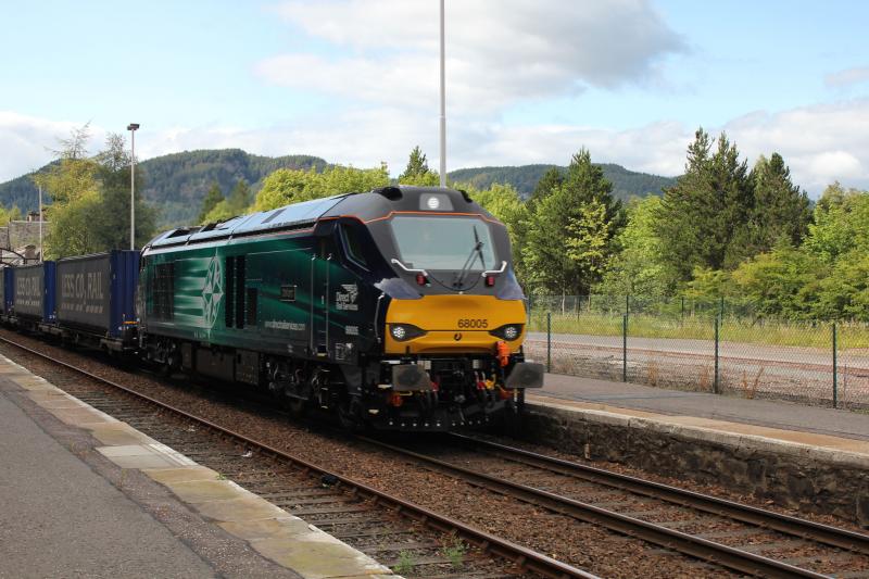 4D47 - Inverness - Mossend: 68005 - Dunkeld & Birnam Photo of 4D47 - Inverness - Mossend