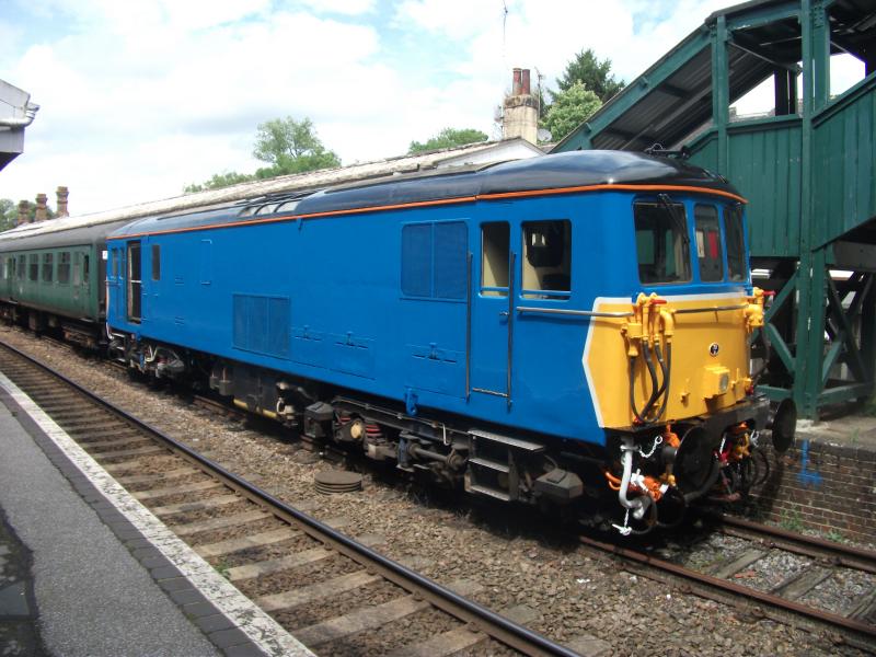 Incomplete 73...: 73140, not only has different liveries on each side, it's also missing a few bits as well! That said, it performed admirably at the Spa Valley Diesel Gala. Photo of Incomplete 73...