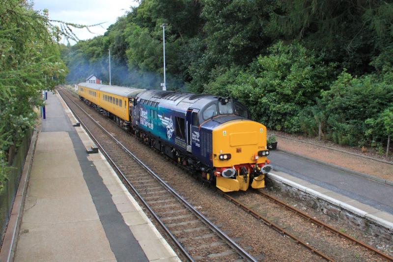1Q64 - Mossend Down Yard - Inverness T.C.: 37423 thru Dunkeld and Birnam 18/08 Photo of 1Q64 - Mossend Down Yard - Inverness T.C.