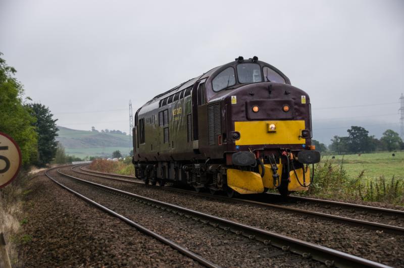 37685: 37685 at Forgandenny.19/09/14. Photo of 37685