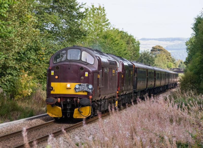 Golf Classic: 37516 and 37685 on the Golf Classic tour at Bridge of Earn. 22/09/14 Photo of Golf Classic