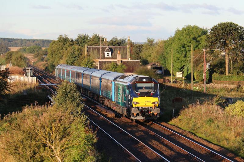 5Z25 Gleneagles - Dundee at Forteviot - 68006 and 68005: Photo of 5Z25 Gleneagles - Dundee at Forteviot - 68006 and 68005