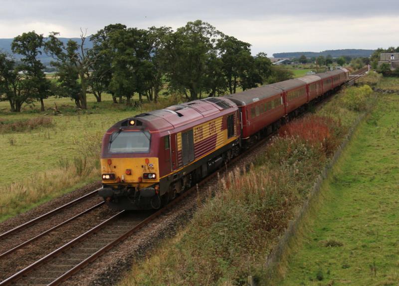 5Z17_Gleneagles_Dundee: 67011 TnT 67007 @ Forteviot on a busy Sunday morning Photo of 5Z17_Gleneagles_Dundee
