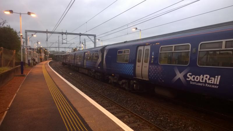 Photo of Class 320 at Bargeddie (the electrification is completed)!