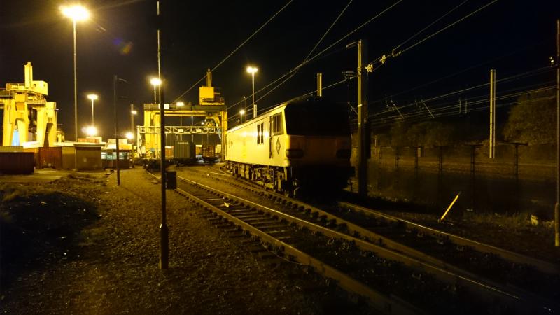92039 at Coatbridge FLT: 92039 stabled at Coatbridge freightliner terminal. Photo of 92039 at Coatbridge FLT