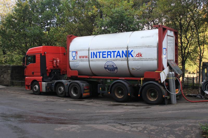 Tanktainer: This Tanktainer from Bavarian Festbeer Brewery parked in Princes Street Gardens with a connection to a beer tent in West Princes Gardens West on 11/10/2014 Photo of Tanktainer