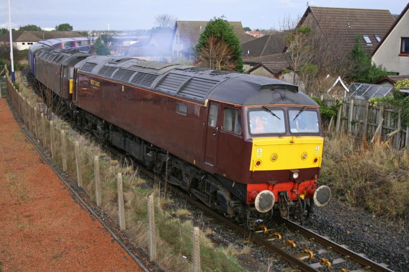 WCRC 57001/47804 on 5Z00 at Barassie: Refurbished FGW HST stock ex Wabtec Ltd at Kilmarnock being taken back to Old Oak Common Photo of WCRC 57001/47804 on 5Z00 at Barassie
