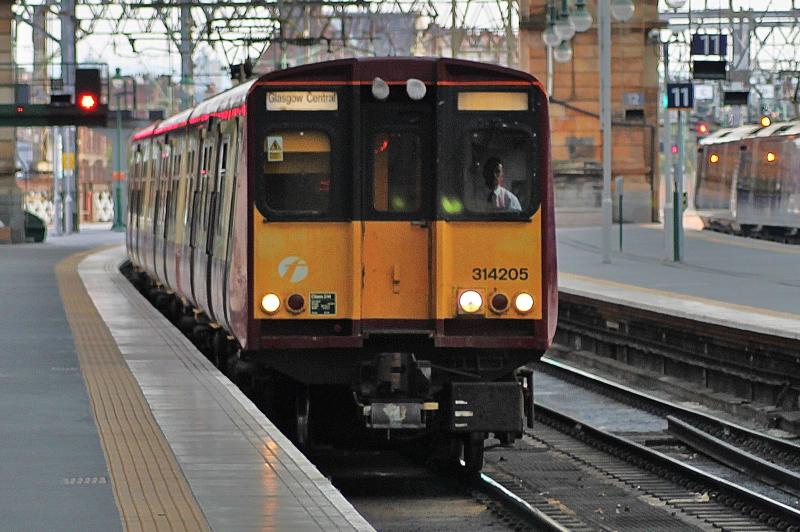 314205: entering central Photo of 314205