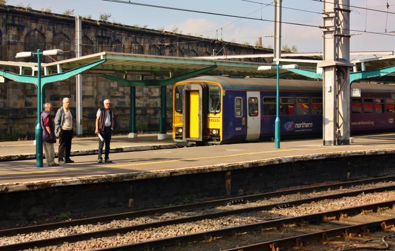 153331 carlisle 17.09.14.: Photo of 153331 carlisle 17.09.14.