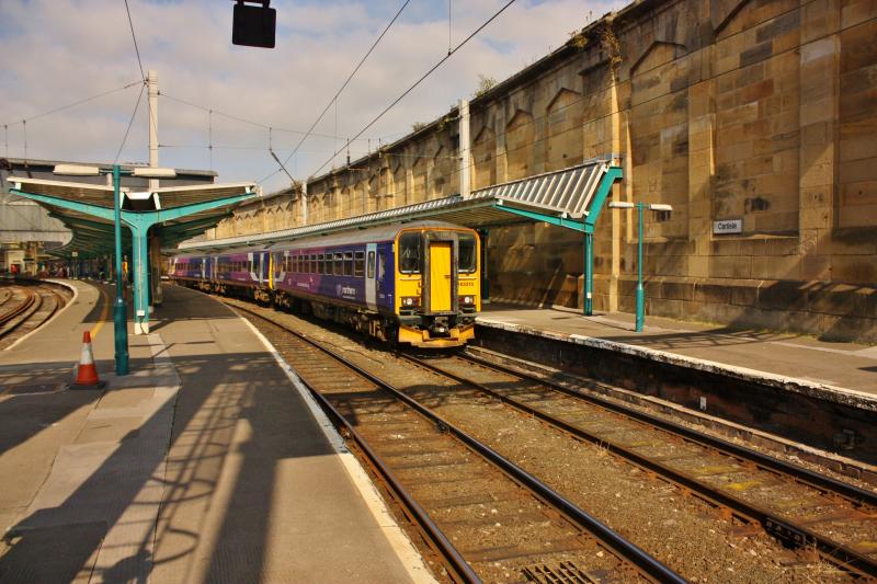 153315 carlisle 17.09.14.: Photo of 153315 carlisle 17.09.14.