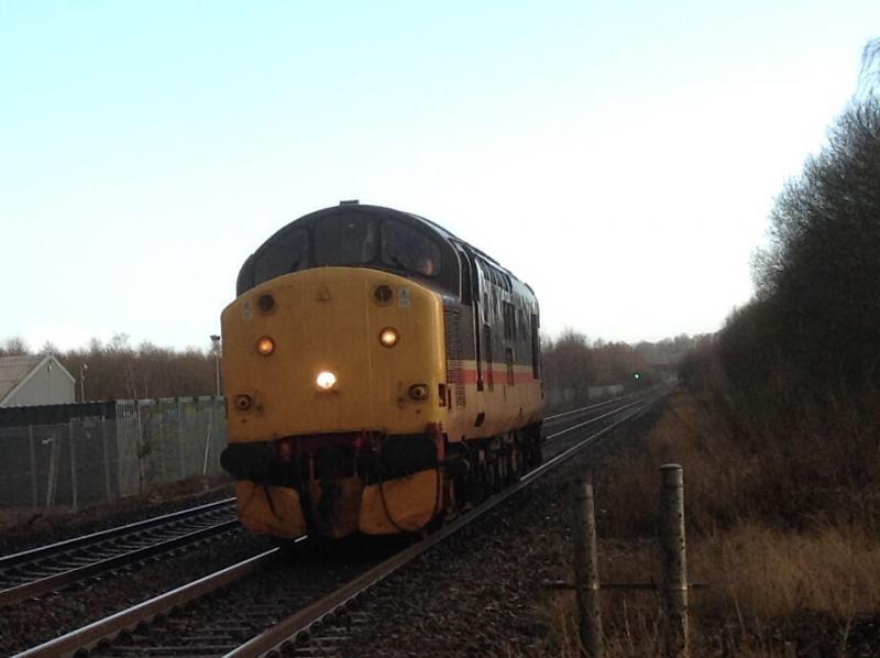 Class 37: Class 37 37518 Fort William through Stirling to Perth Photo of Class 37