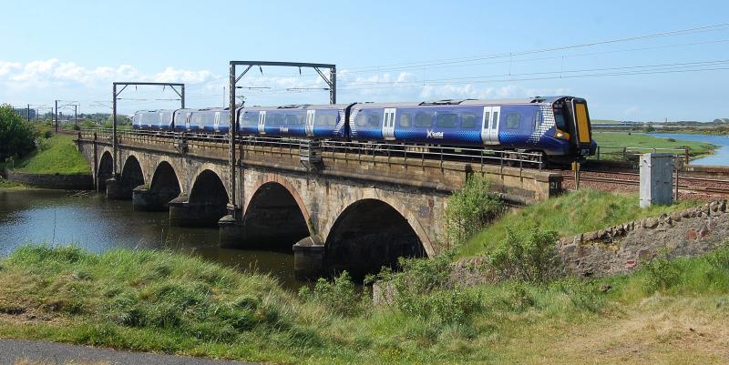 06-04 380 110 forms the 1043 Ayr to glasgow train ID 1K16 on Campbells bridge at Irvine.JPG: Photo of 06-04 380 110 forms the 1043 Ayr to glasgow train ID 1K16 on Campbells bridge at Irvine.JPG