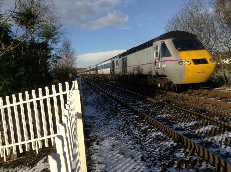 HST: 43299 in front of 43251 passing Stirling for Kings Cross on 18/01/15 Photo of HST
