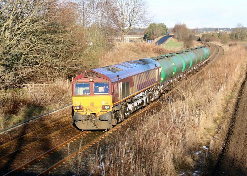 66107_Lairg Tanks: Delayed tanks heading past Luncarty 16/01 Photo of 66107_Lairg Tanks