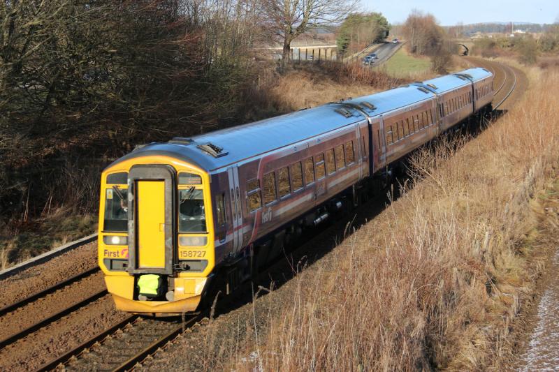 158727: Heading south @ luncarty, taken while waiting on Network Rail test train Photo of 158727