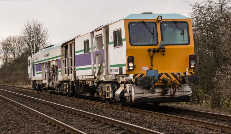 DR73932: Late running DR73932 heads north at Forgandenny. 02/02/15 Photo of DR73932