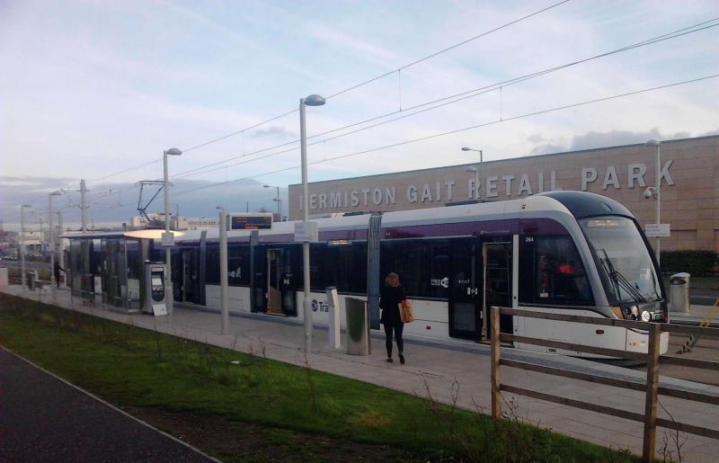 City bound : A York Place bound tram picking up at Edinburgh Park in October 2014. Photo of City bound