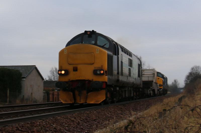 37259 & 37607 - 6S99 Carlisle Kingmoor - Georgemas Junction: Photo of 37259 & 37607 - 6S99 Carlisle Kingmoor - Georgemas Junction