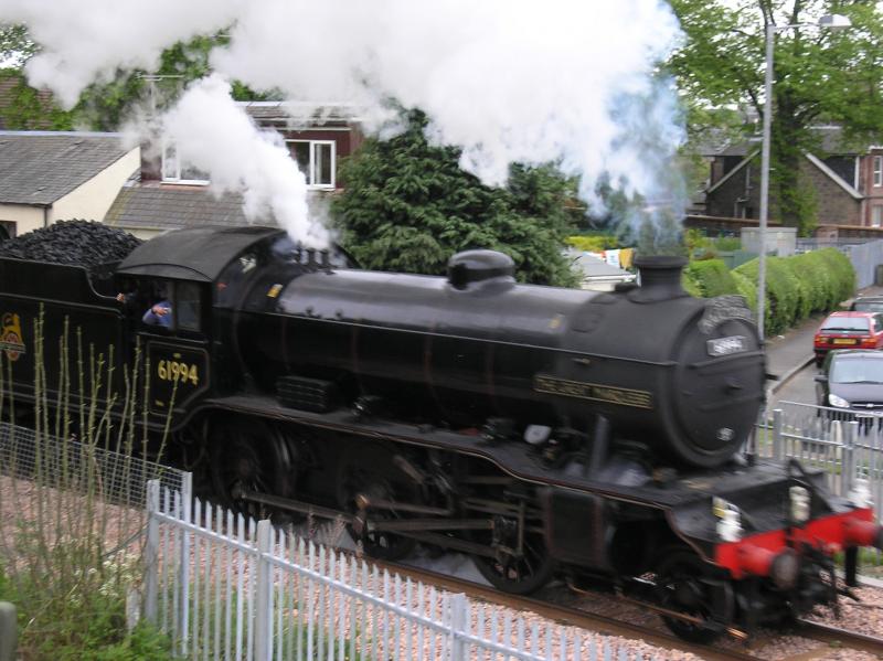 61994 passing Grange Road: Photo of 61994 passing Grange Road