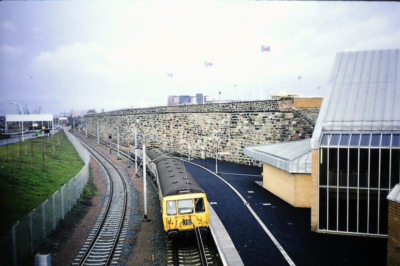 303058: At the new Finnieston station (now Exhibition Centre), 24 November 1979 Photo of 303058