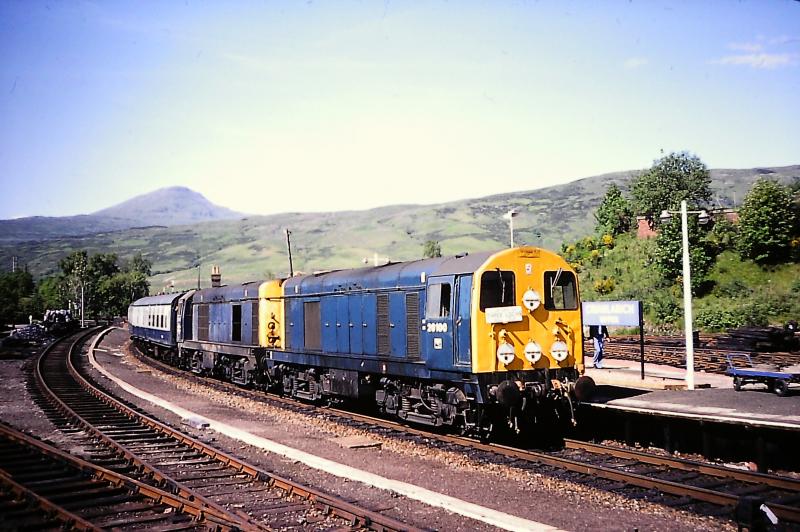20100 + 20049: Railtour at Crianlarich, 17 June 1978 Photo of 20100 + 20049