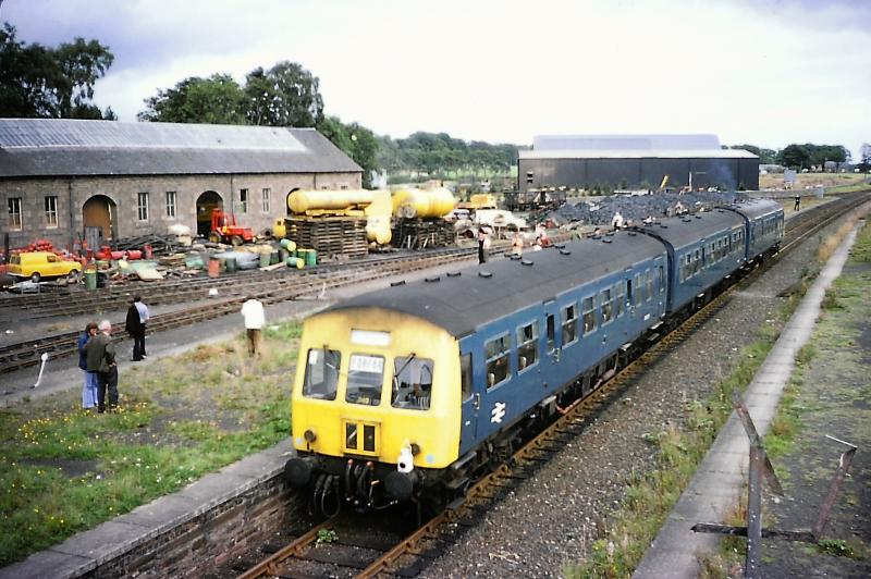 Class 101: Special train to Forfar at Coupar Angus, 6 September 1975 Photo of Class 101