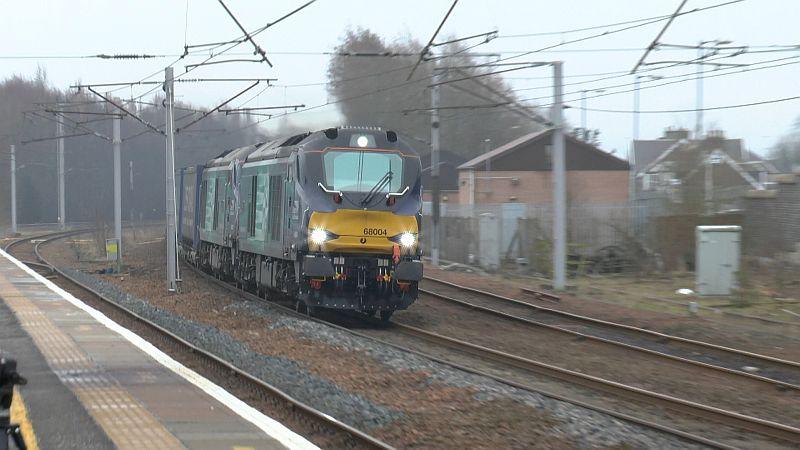Class 68s at Carstairs: During a week of DRS trials with two class 68s, 68004+68007 speed through Carstairs on 4S43, the northbound run to Mossend.Taken on 11 February 2015 Photo of Class 68s at Carstairs