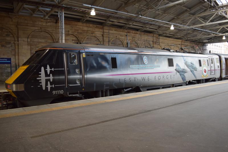 91110 at Edinburgh 5 March 2015: Photo of 91110 at Edinburgh 5 March 2015