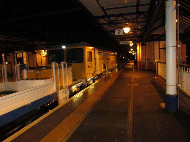 73934 Dumbarton Central : 73934 passing through Dumbarton Central heading for Garelochhead on 5 March 2015 Photo of 73934 Dumbarton Central